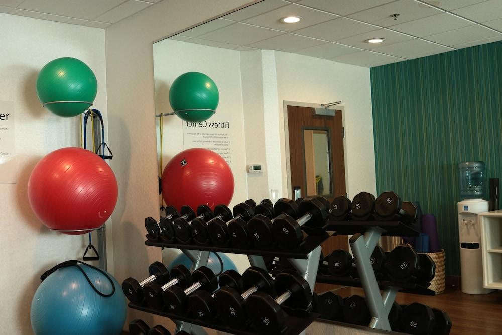 Holiday Inn Express & Suites Columbia-I-26 @ Harbison Blvd By Ihg Eksteriør bilde